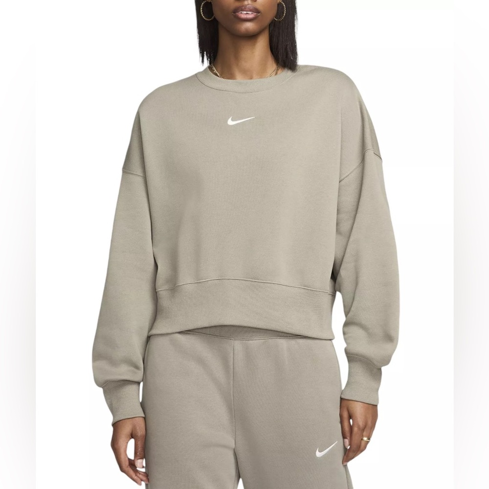 Nike Phoenix cropped fleece crew M